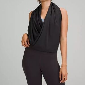 Lululemon - Customizable Snap Scarf